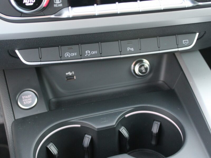 Audi A4 F-VAT Gwarancja G.Fotele Automat Kamera Navi B9 (2015-)