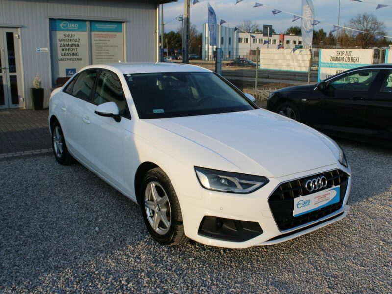 Audi A4 F-VAT Gwarancja G.Fotele Automat Kamera Navi B9 (2015-)