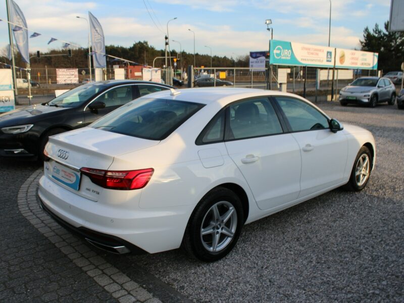 Audi A4 F-VAT Gwarancja G.Fotele Automat Kamera Navi B9 (2015-)