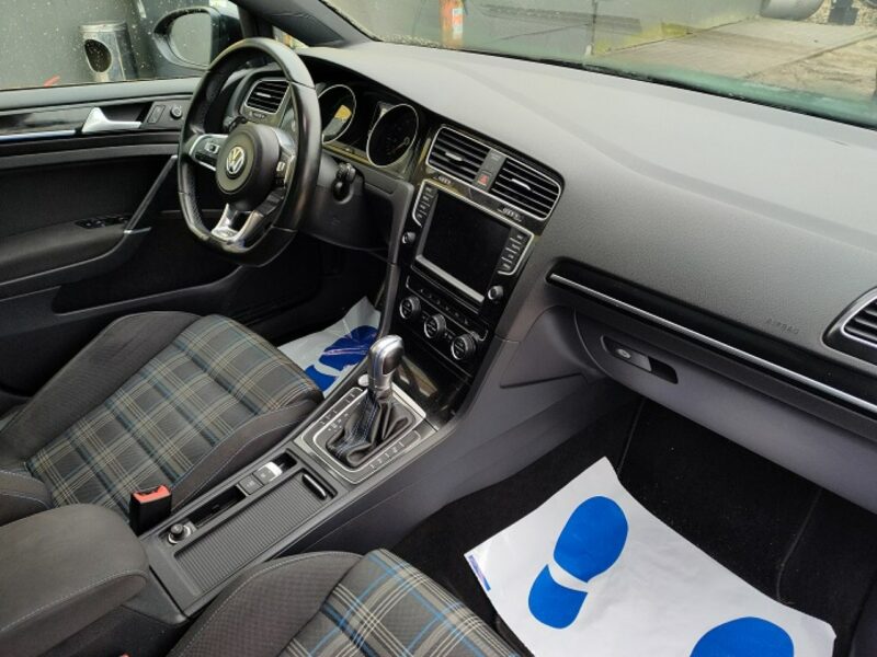 Volkswagen Golf Hybryda* Super wersja* Aktywny wydech VII (2012-)