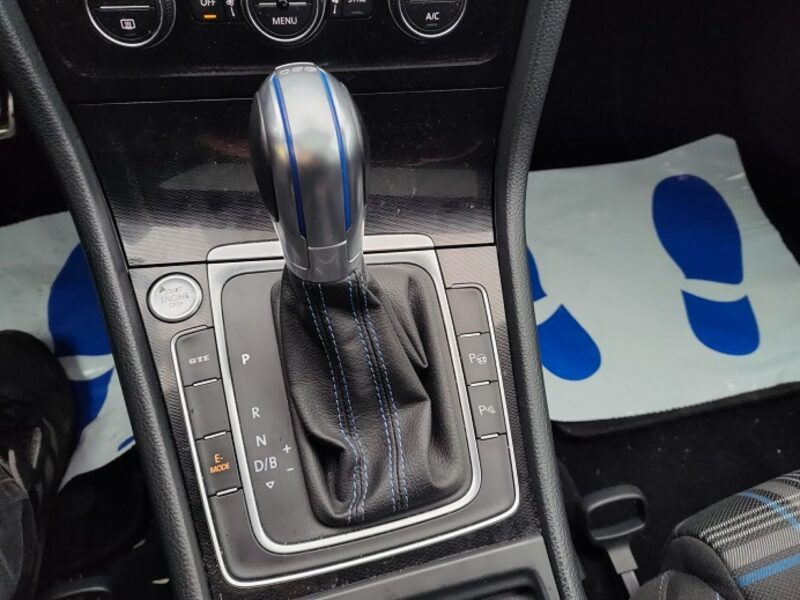 Volkswagen Golf Hybryda* Super wersja* Aktywny wydech VII (2012-)