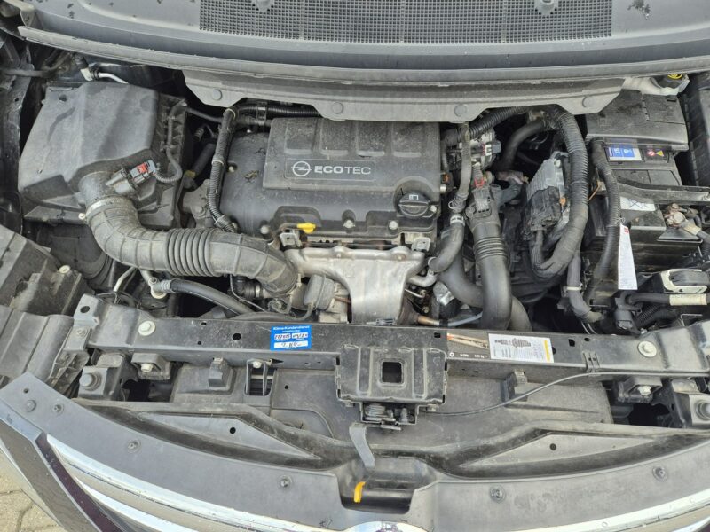 Opel Zafira Zadbany* Serwisowany C (2011-)