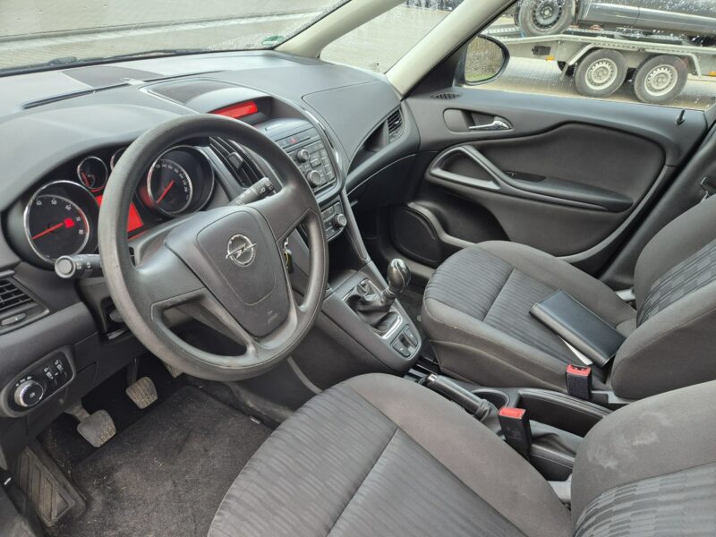 Opel Zafira Zadbany* Serwisowany C (2011-)