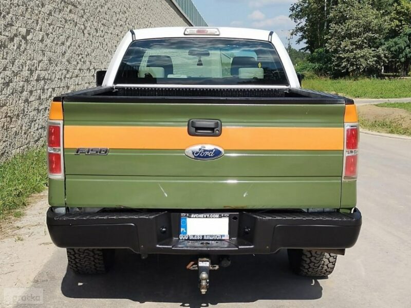 Ford inny