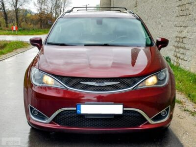 Chrysler Pacifica