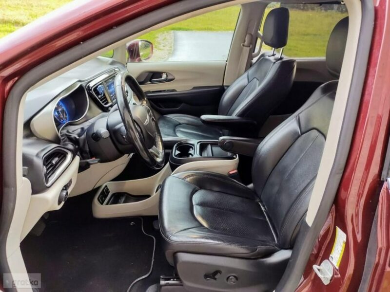 Chrysler Pacifica