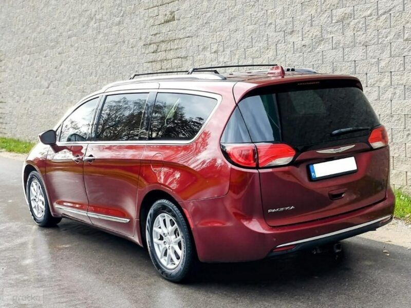 Chrysler Pacifica