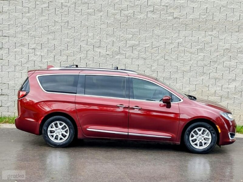Chrysler Pacifica