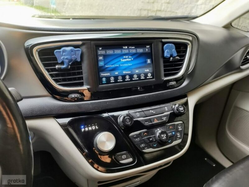 Chrysler Pacifica