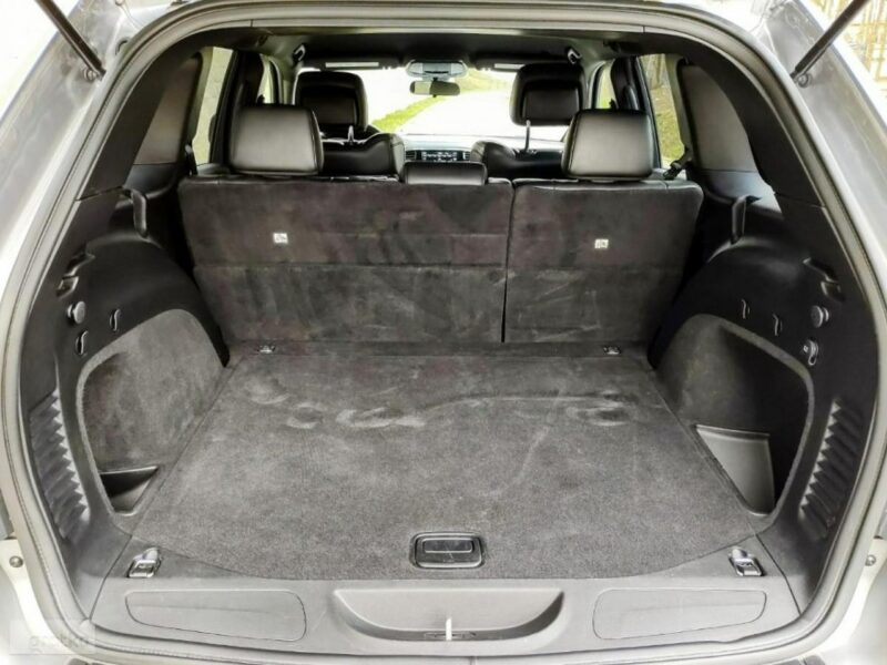 Jeep Grand Cherokee IV (2010-)