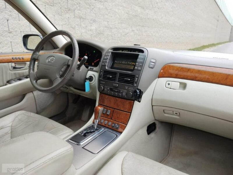 Lexus LS III (2000-2006)