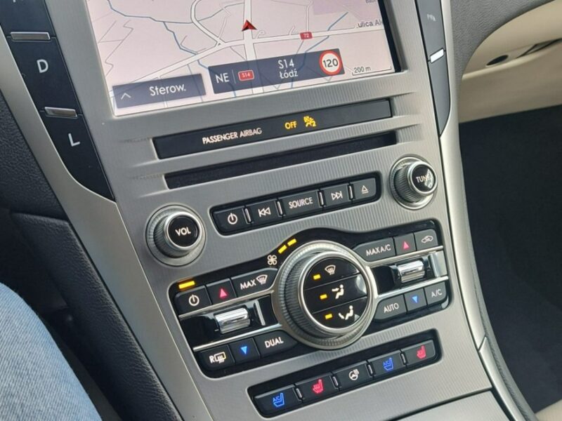 Lincoln MKZ