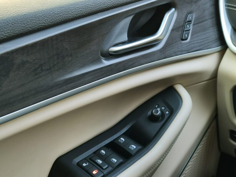 Jeep Grand Cherokee V (2021-)