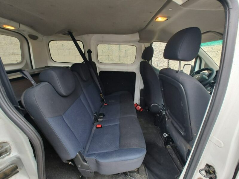 Nissan NV200