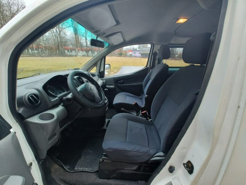 Nissan NV200