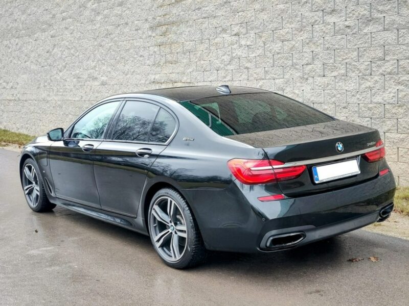 BMW 725