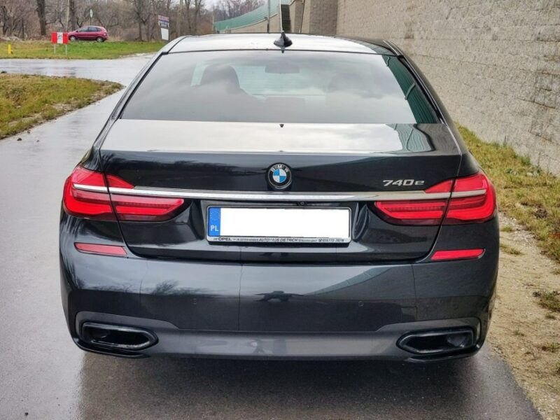BMW 725