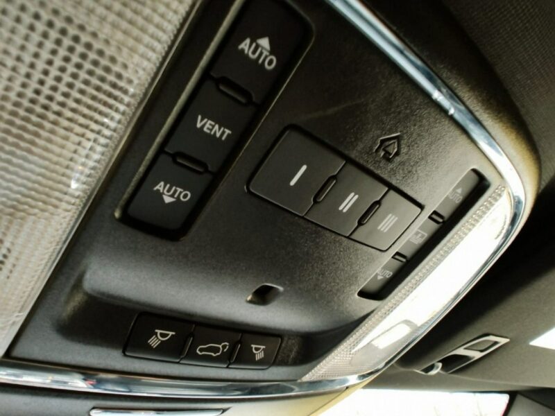 Jeep Grand Cherokee IV (2010-)