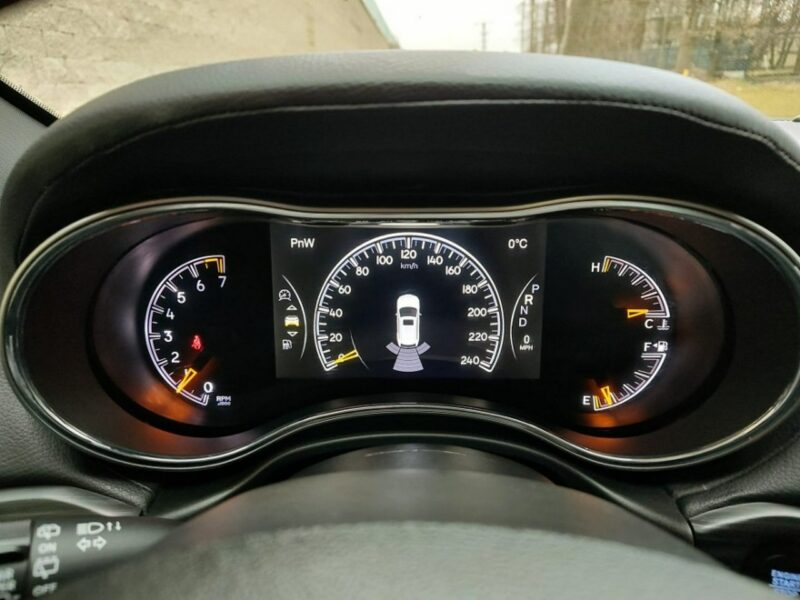 Jeep Grand Cherokee IV (2010-)