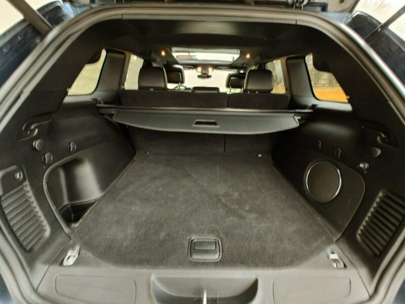 Jeep Grand Cherokee IV (2010-)