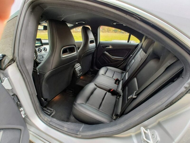 Mercedes CLA 250