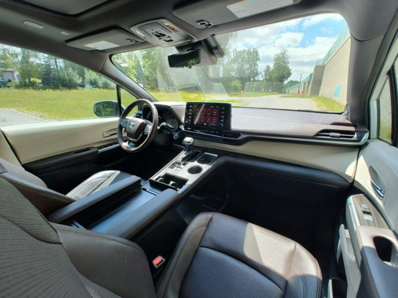 Toyota Sienna