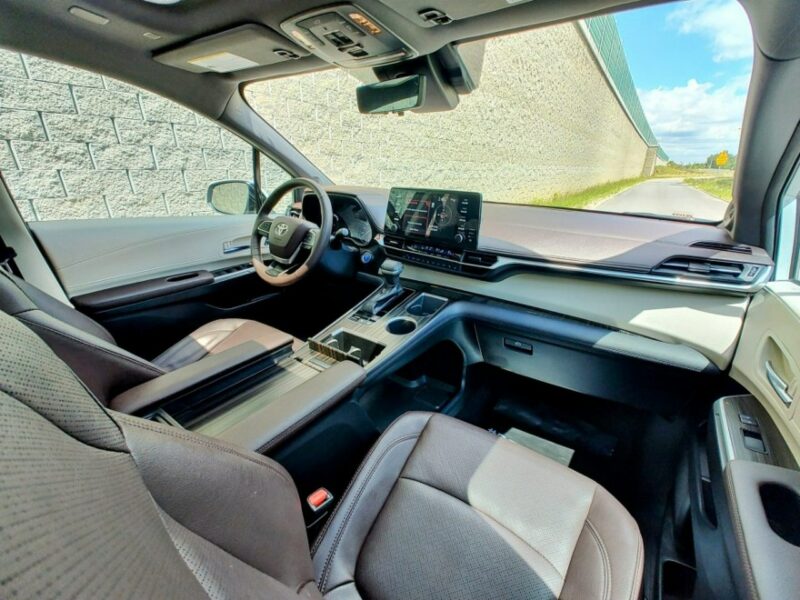 Toyota Sienna