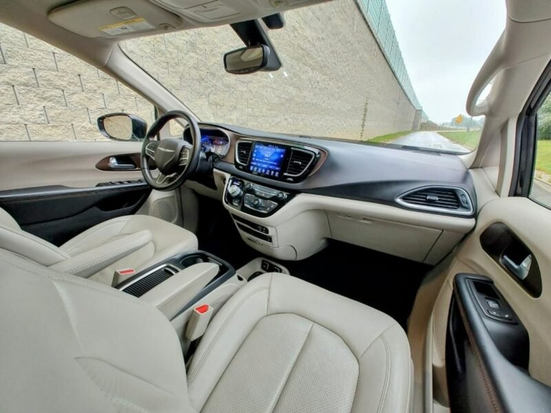 Chrysler Pacifica