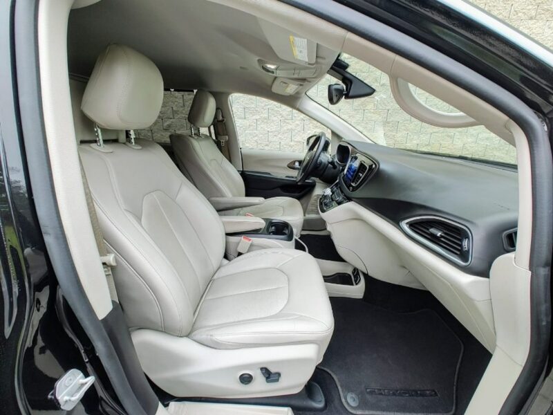 Chrysler Pacifica