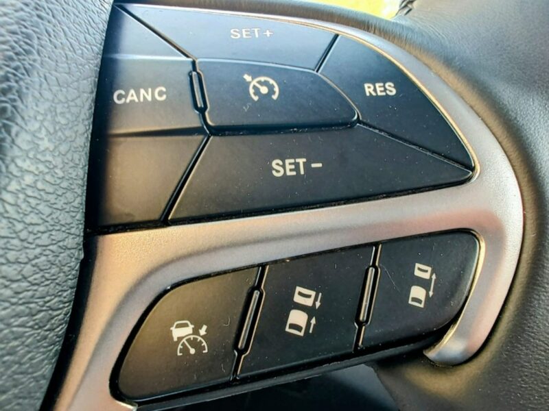 Jeep Grand Cherokee V (2013-)