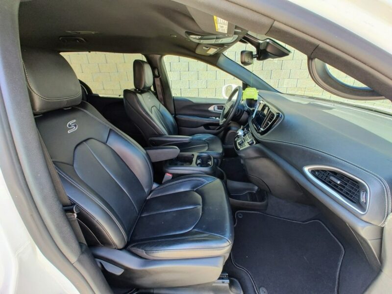 Chrysler Pacifica
