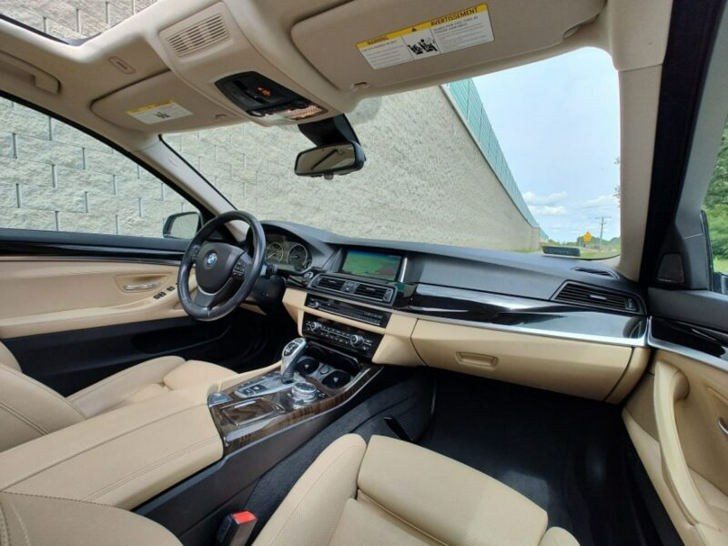 BMW 518