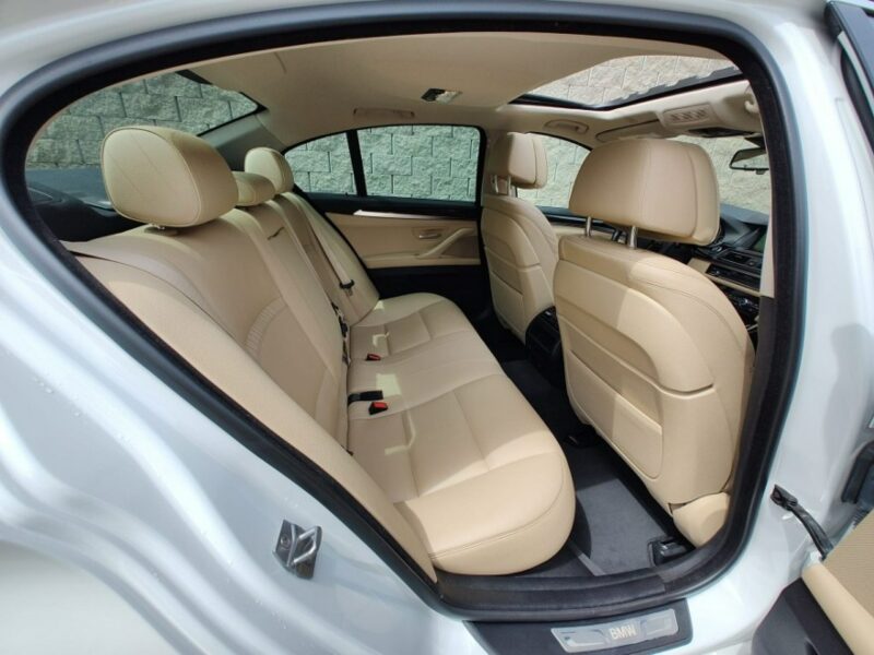 BMW 518