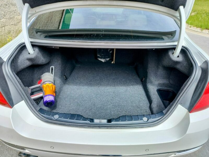 BMW 518