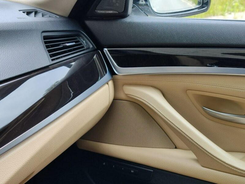 BMW 518