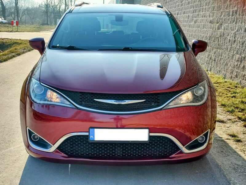 Chrysler Pacifica