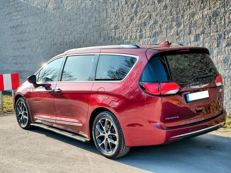 Chrysler Pacifica