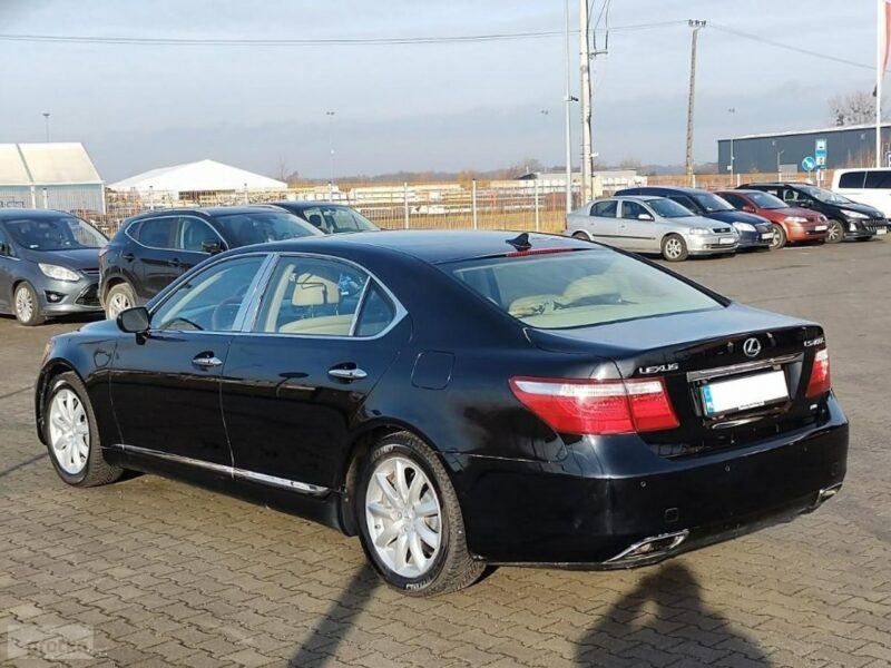 Lexus LS IV (2006-2017)