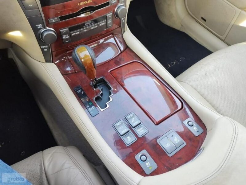 Lexus LS IV (2006-2017)