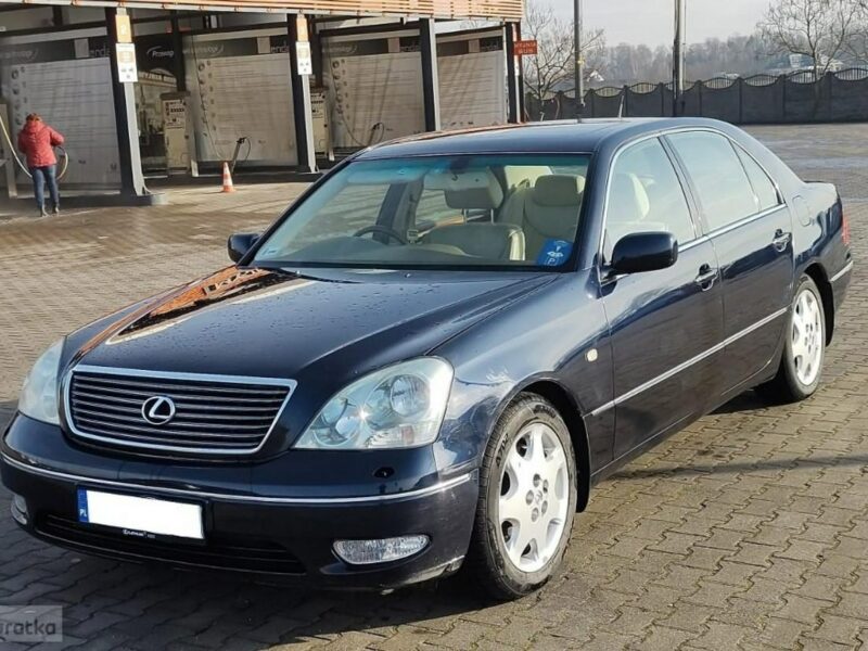 Lexus LS