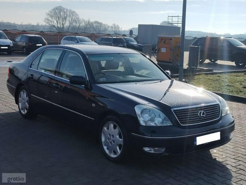 Lexus LS