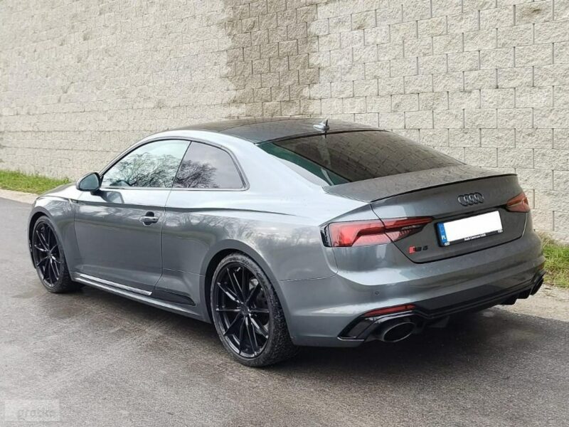 Audi RS5