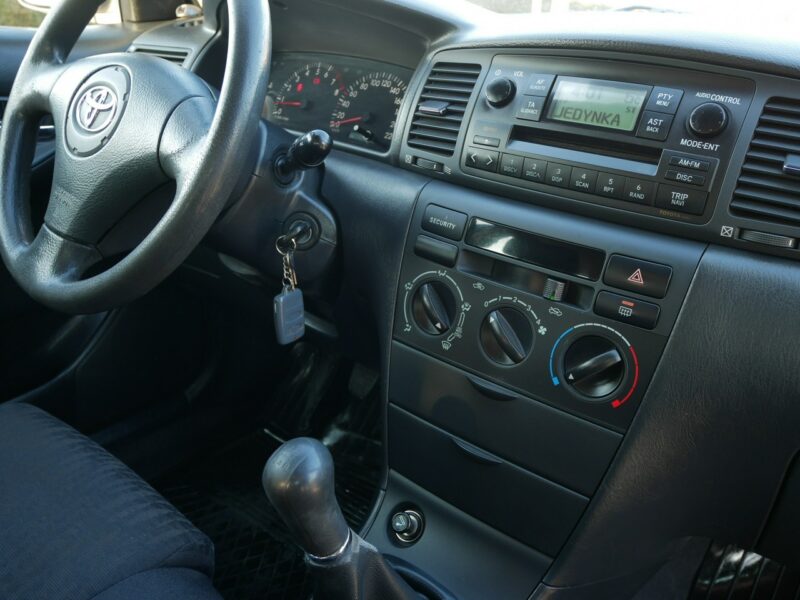 Toyota Corolla 1.6 VVT-i 16V 110KM Sedan -Krajowy -Zobacz Seria E12 (2001-2007)