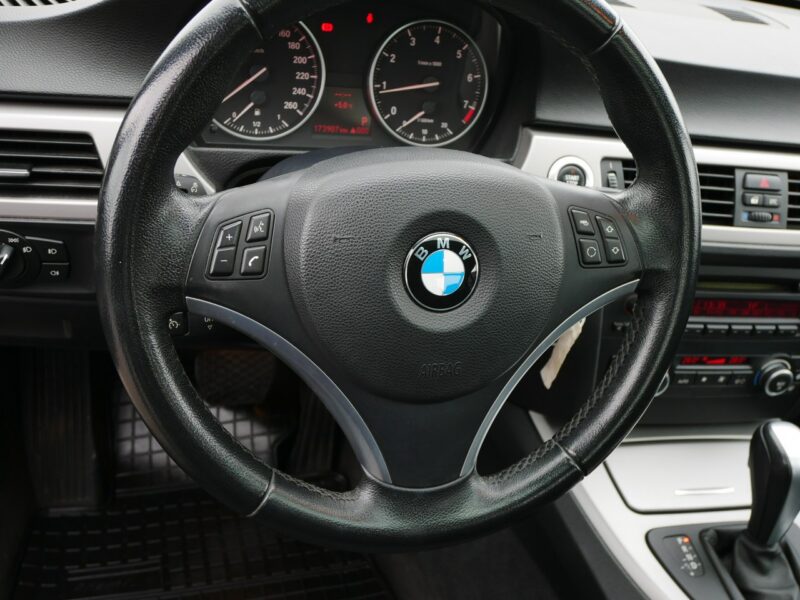 BMW 320 E90 320i 163KM Sedan -Automat -Bardzo zadbany +Koło zimowe E90E91E92E93(2005-2012)