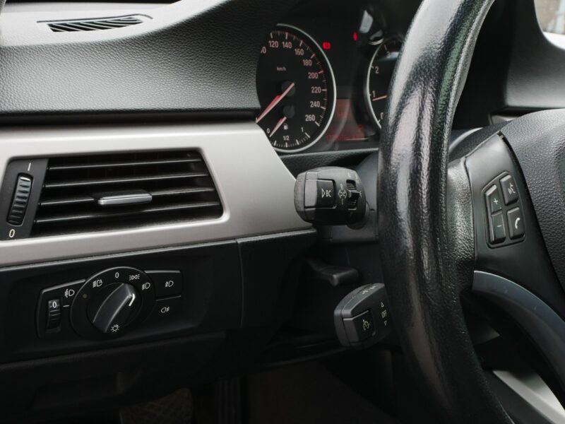 BMW 320 E90 320i 163KM Sedan -Automat -Bardzo zadbany +Koło zimowe E90E91E92E93(2005-2012)