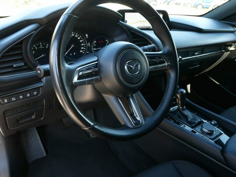 Mazda 3 FL 2.0 E-Skyactiv-X 186KM M-Hybrid Automat +LED +Navi -Kamera -Zobacz IV (2019-)