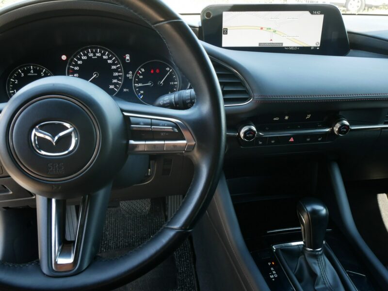 Mazda 3 FL 2.0 E-Skyactiv-X 186KM M-Hybrid Automat +LED +Navi -Kamera -Zobacz IV (2019-)