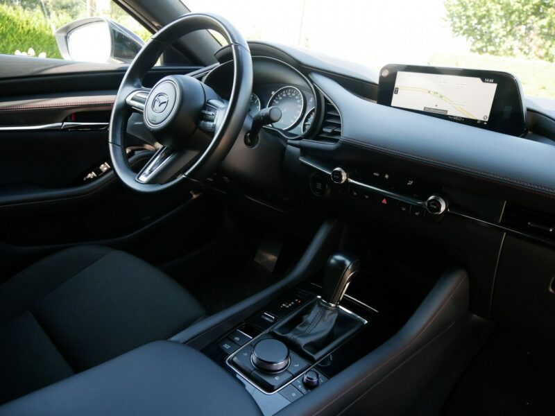 Mazda 3 FL 2.0 E-Skyactiv-X 186KM M-Hybrid Automat +LED +Navi -Kamera -Zobacz IV (2019-)