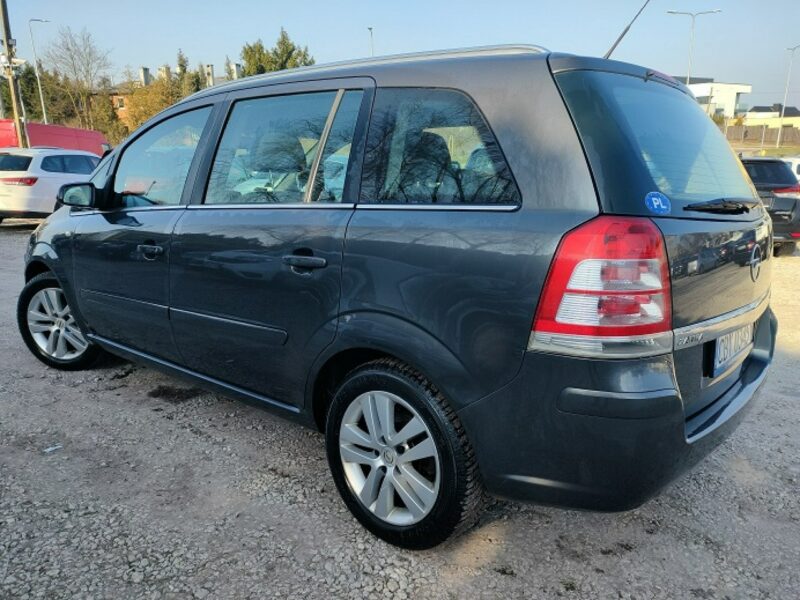 Opel Zafira Zadbana* Super stan techniczny B (2005-2011)