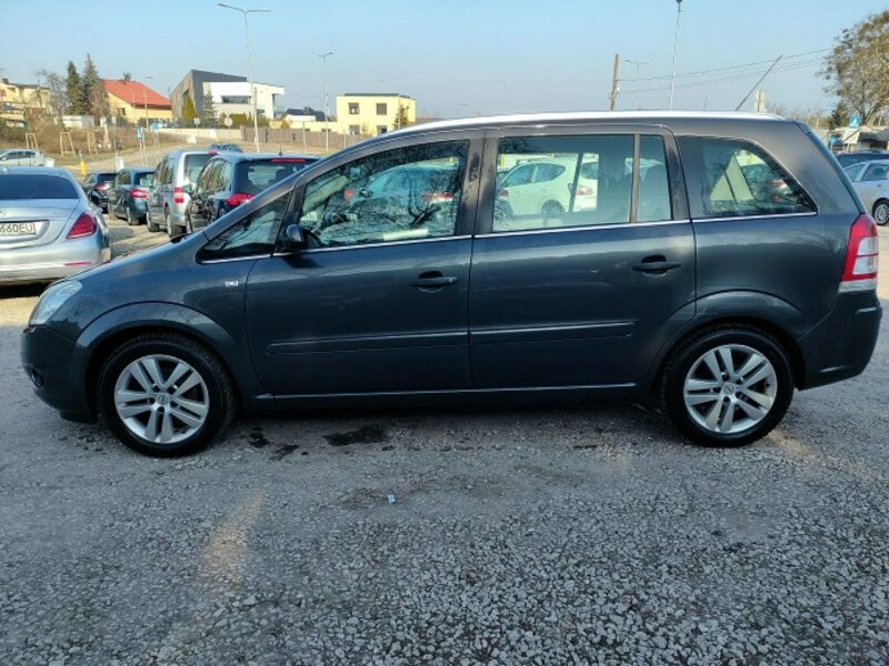 Opel Zafira Zadbana* Super stan techniczny B (2005-2011)